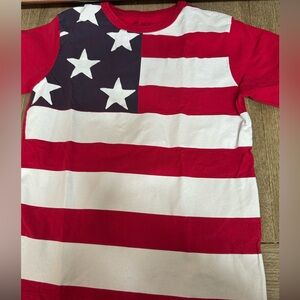 Boys t-shirt size 8 cotton EUC